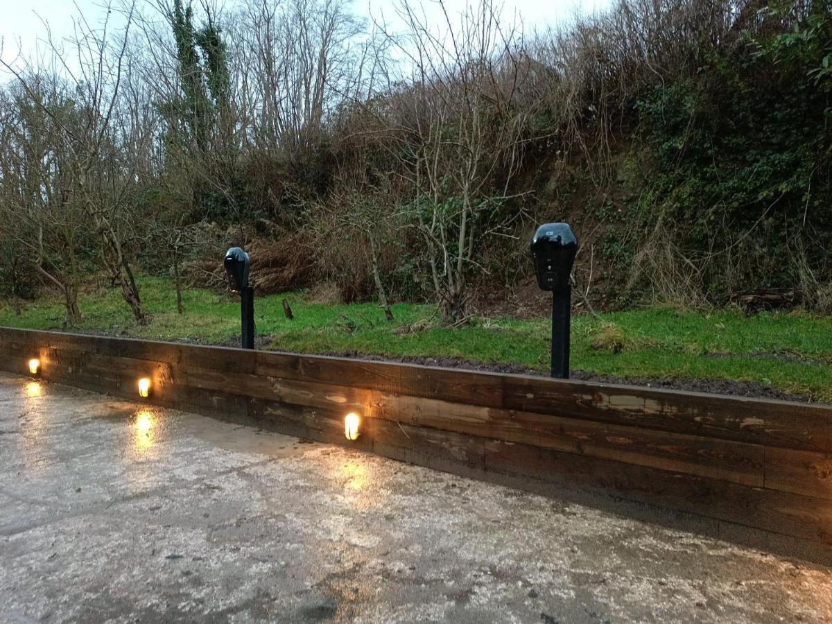 The West Wing At Eriviat Hall Hot Tub Henllan  المظهر الخارجي الصورة